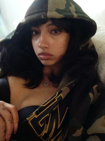 Leaked Oliviaraynn private photo viral onlyfans