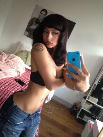 Leaked Oliviaraynn private photo viral onlyfans