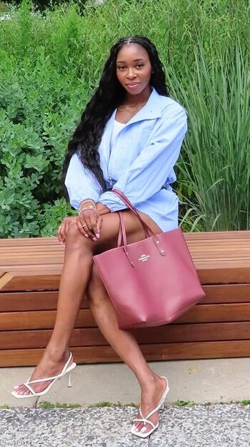 Oluchi Okananwa