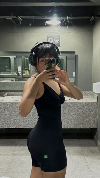 Leaked Omly page private photo viral onlyfans