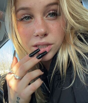 Leaked Omg kendra private photo viral onlyfans