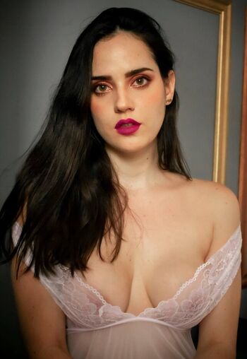 Leaked Ophelie rullier private photo viral onlyfans