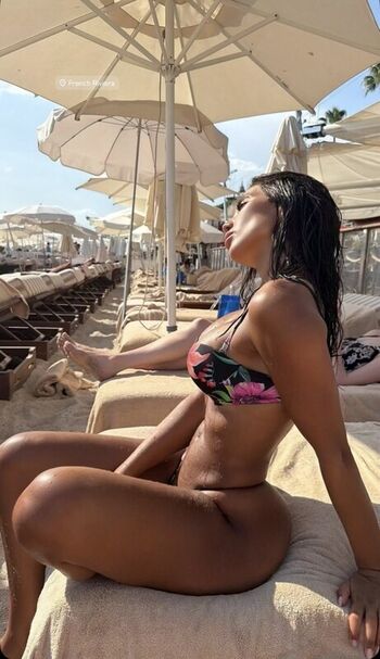 Leaked Ouksi page private photo viral onlyfans