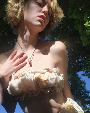Leaked Outoflizworld private photo viral onlyfans