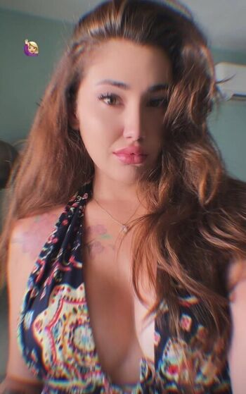 Leaked Ozge azunyan private photo viral onlyfans