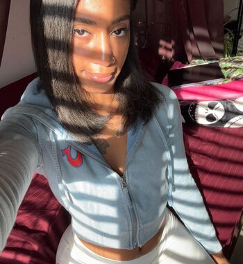 p.la.shae