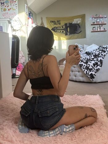Leaked Pxiekittie private photo viral onlyfans
