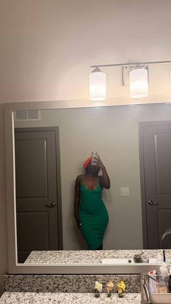 Leaked Pa ti en ce private photo viral onlyfans