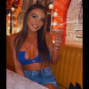 Leaked Paige blamires private photo viral onlyfans