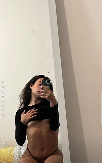 Leaked Paigeaily private photo viral onlyfans