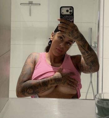 Leaked Paigey cakey private photo viral onlyfans