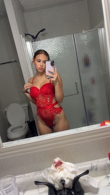 Leaked Paisley peters private photo viral onlyfans