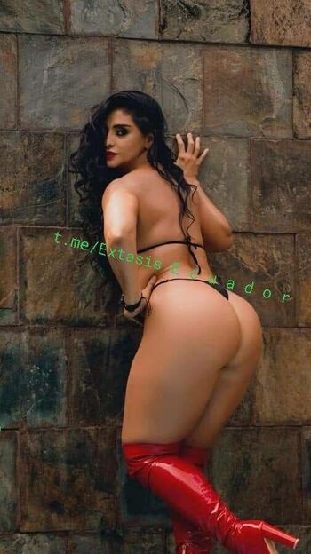 Leaked Paola farias private photo viral onlyfans