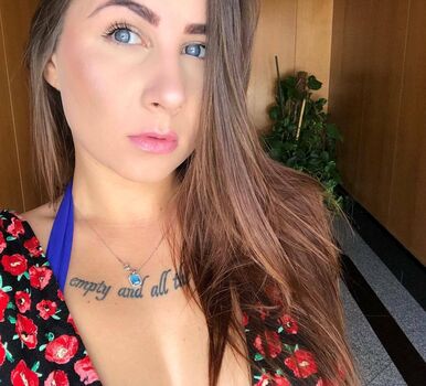 Paola Holk
