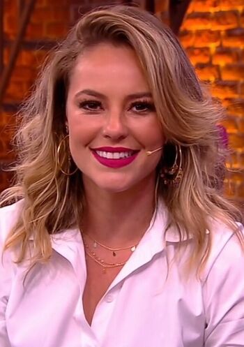 Paolla O