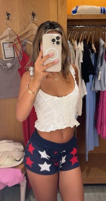 Pariya Carello