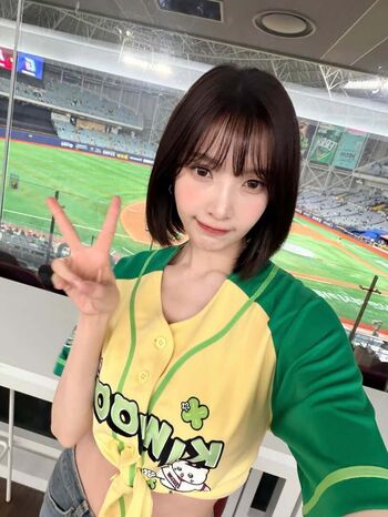 Park Soo-young