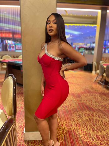 Leaked Parker mckenna posey private photo viral onlyfans