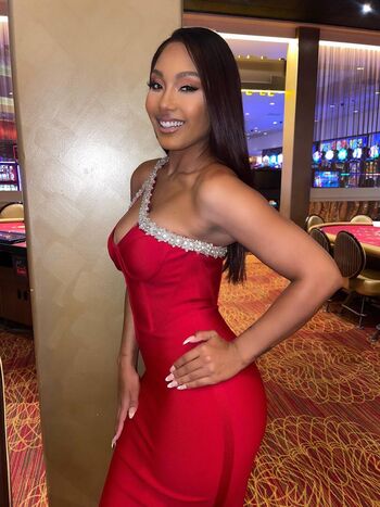 Leaked Parker mckenna posey private photo viral onlyfans