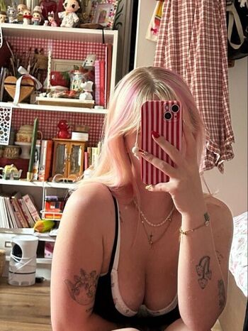 Leaked Parmesanlover page private photo viral onlyfans