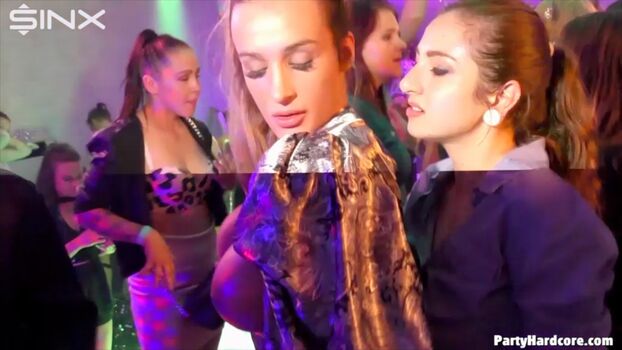 Leaked Party hardcore model thread page private photo viral onlyfans