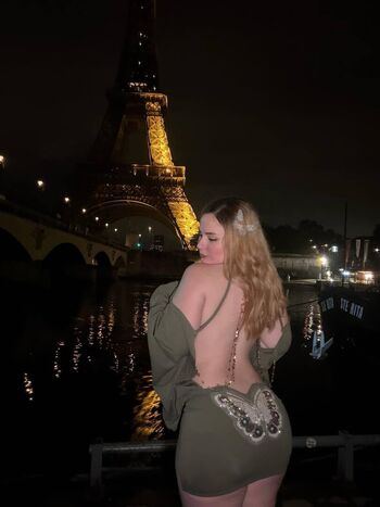 Leaked Paula del villar private photo viral onlyfans
