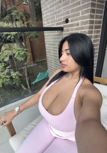 Leaked Paulaaf private photo viral onlyfans