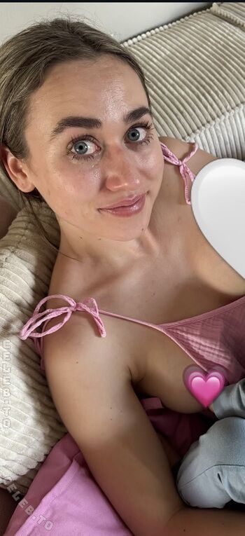 Leaked Paulina wallner private photo viral onlyfans