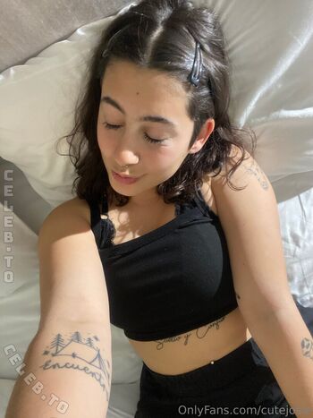 peachy.josie