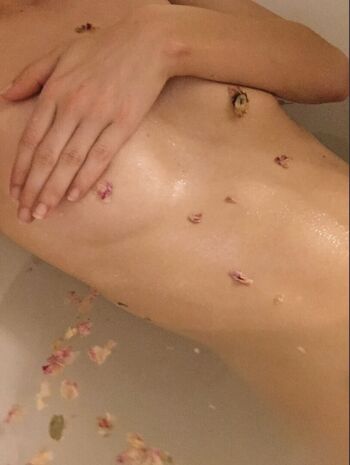 Leaked Pearlcorridor private photo viral onlyfans