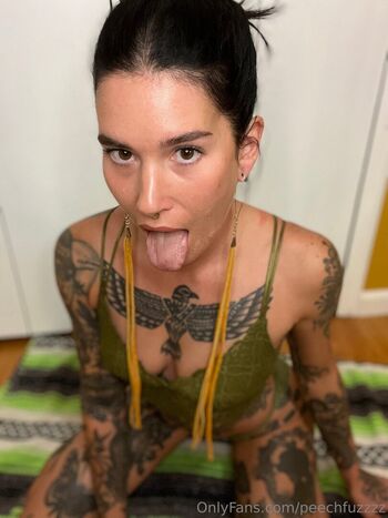 Leaked Peechfuzzzz private photo viral onlyfans