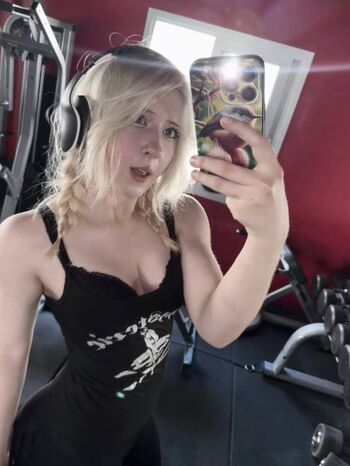 Leaked Pelememe private photo viral onlyfans