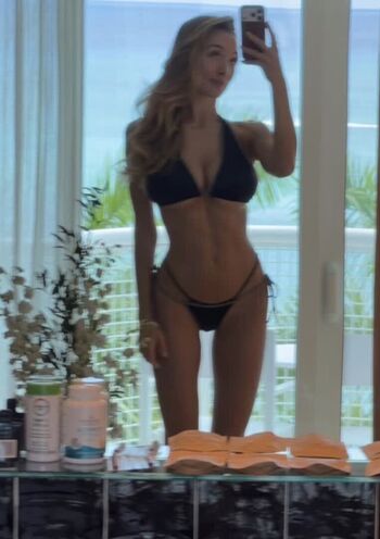 Leaked Penny lane  page private photo viral onlyfans