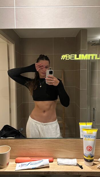Leaked Penny oleksiak private photo viral onlyfans