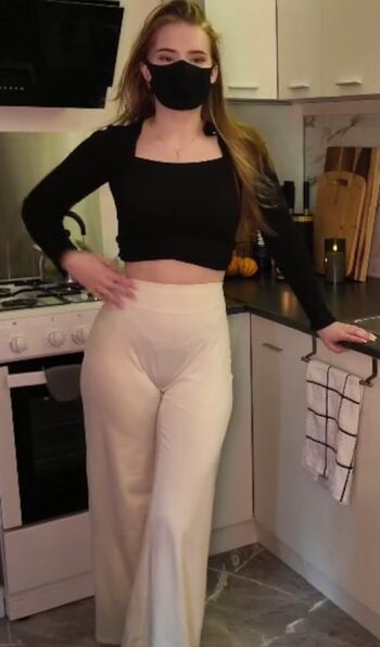 Leaked Perlinna page private photo viral onlyfans