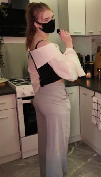 Leaked Perlinna private photo viral onlyfans