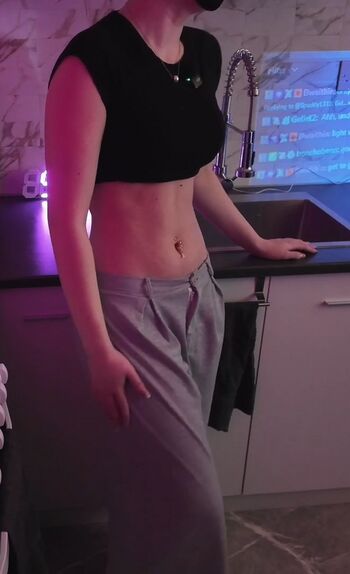 Leaked Perlinna private photo viral onlyfans