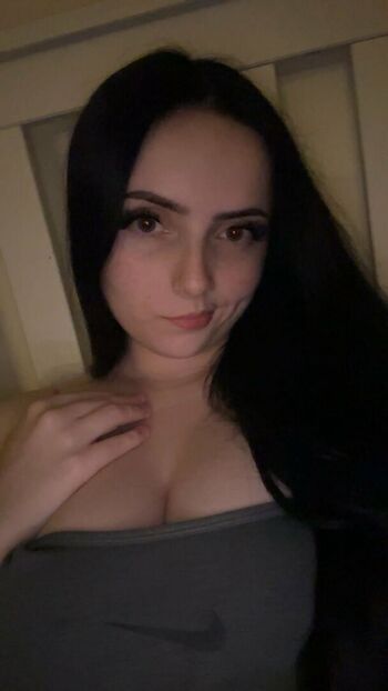 Leaked Petiteandsweet private photo viral onlyfans