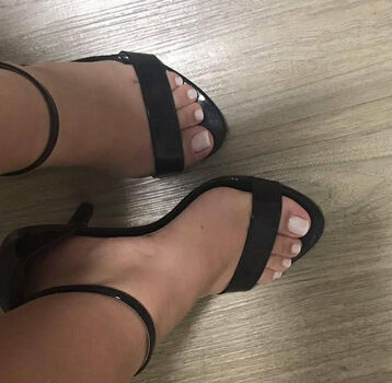 Leaked Pezinhos da minha amiga private photo viral onlyfans