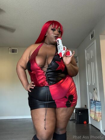 Leaked Phatassphoebe private photo viral onlyfans