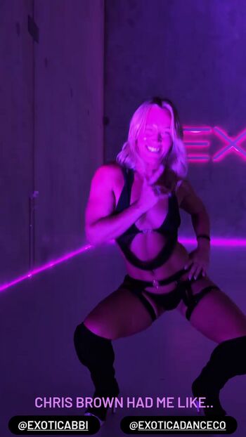 Leaked Phillipa sharples page private photo viral onlyfans