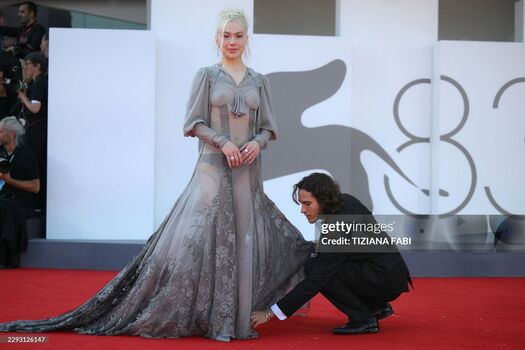Leaked Phoebe bridgers page private photo viral onlyfans