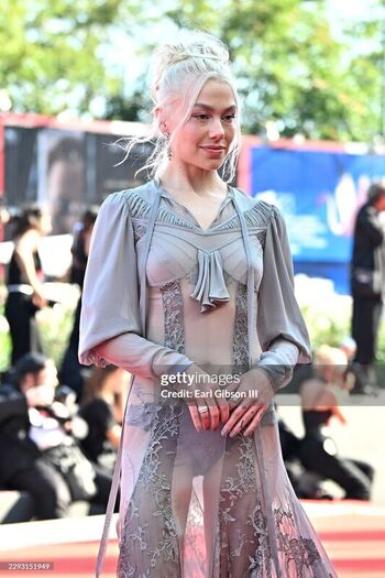 Leaked Phoebe bridgers private photo viral onlyfans
