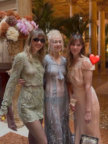 Leaked Phoebe bridgers private photo viral onlyfans