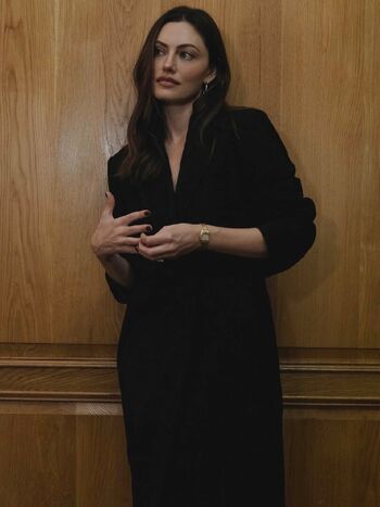 Phoebe Tonkin