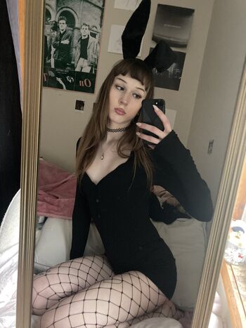Leaked Phoebefawn page private photo viral onlyfans