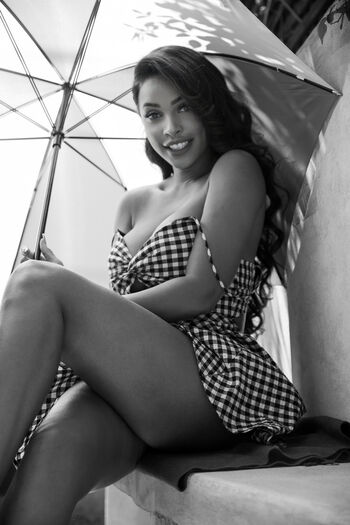 Phoenix Skye