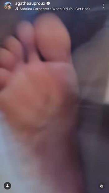 Leaked Pieds agathe auproux page private photo viral onlyfans