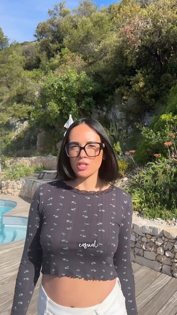 Leaked Pieds agathe auproux page private photo viral onlyfans