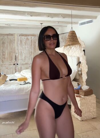 Leaked Pieds agathe auproux page private photo viral onlyfans